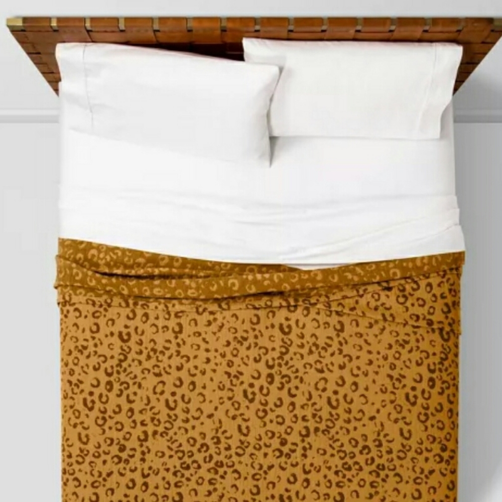 Opalhouse king leopard coverlet